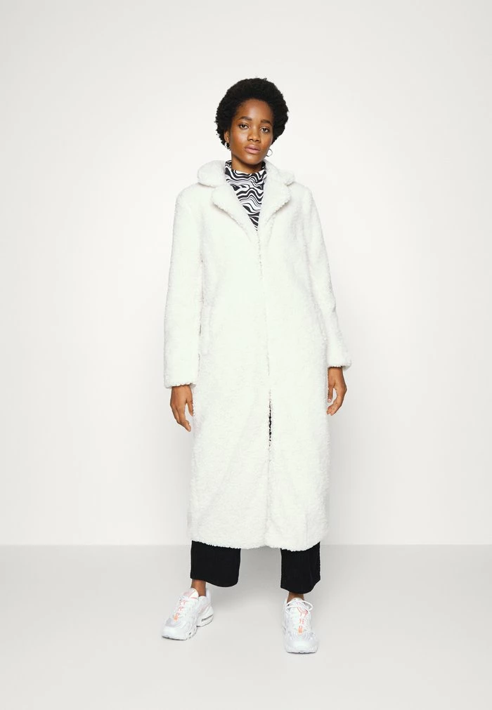 NA-KD COAT - Veste D'hiver - Off White 1 NA-KD COAT - Veste D'hiver - Off White