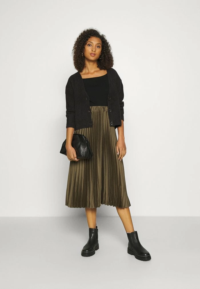 NA-KD PLUNGE NECK CARDIGAN - Gilet - Black 2 NA-KD PLUNGE NECK CARDIGAN - Gilet - Black – Image 2