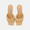 NA-KD TWISTED MULES - Mules à Talons - Nature Beige -NA-KD Soldes Magasin e917f690fa4e4950aeeacf122c9332c0