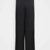 NA-KD MATIAMU BY SOFIA X STRUCTURED WIDE LEG PANTS - Pantalon Classique - Black -NA-KD Soldes Magasin e9ae75d13a694c78a6b9f74105a2ba76