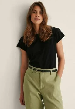 NA-KD T-shirt Basique - Black