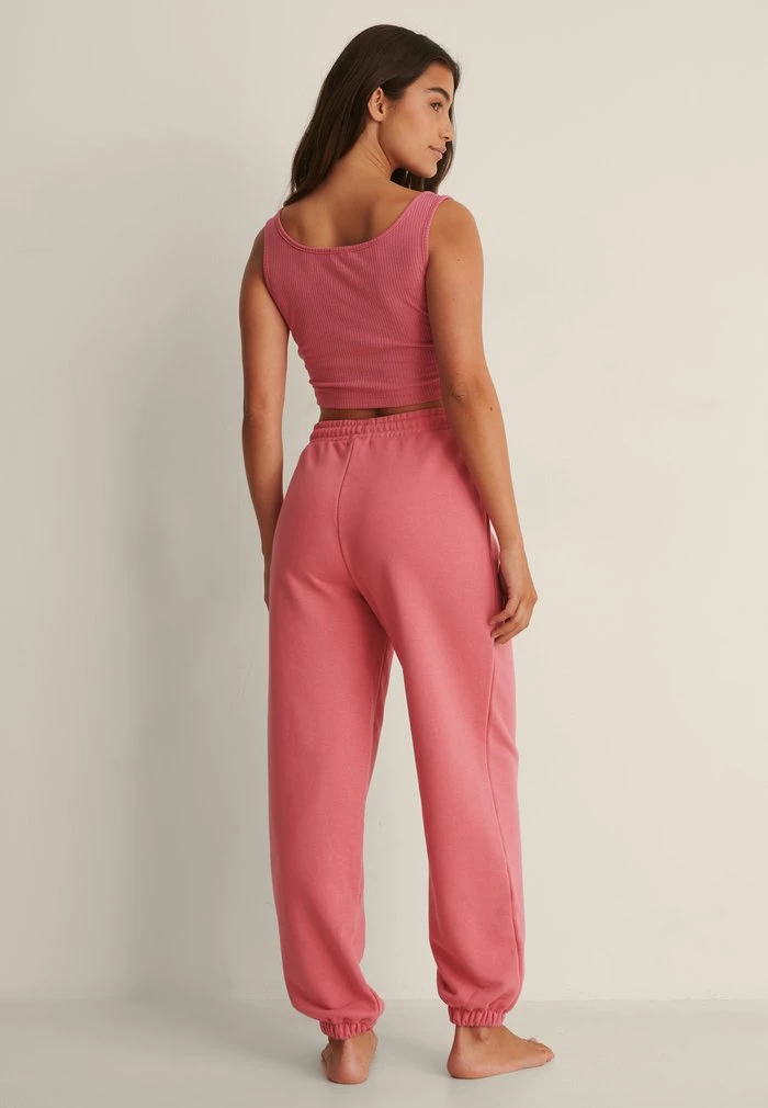 NA-KD Pantalon De Survêtement - Pink 2 NA-KD Pantalon De Survêtement - Pink – Image 2