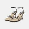 NA-KD SOLE STRAPPY - Sandales - Black 8 NA-KD SOLE STRAPPY - Sandales - Black -NA-KD Soldes Magasin eb9065d5f45245d5966c259d5803a970
