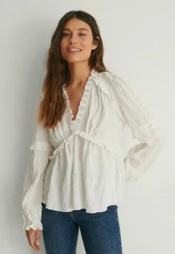 NA-KD STRUKTURIERTE RÜSCHEN - Blouse - White