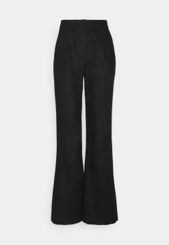 NA-KD FLARED PANTS - Pantalon Classique - Black