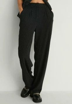 NA-KD MIT HOHER TAILLE UND WEITEN BEINEN - Pantalon Classique - Black Stripe