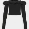 NA-KD OFF SHOULDER - T-shirt à Manches Longues - Black -NA-KD Soldes Magasin f59a9f3de4bd4d0880023f9386bba31d