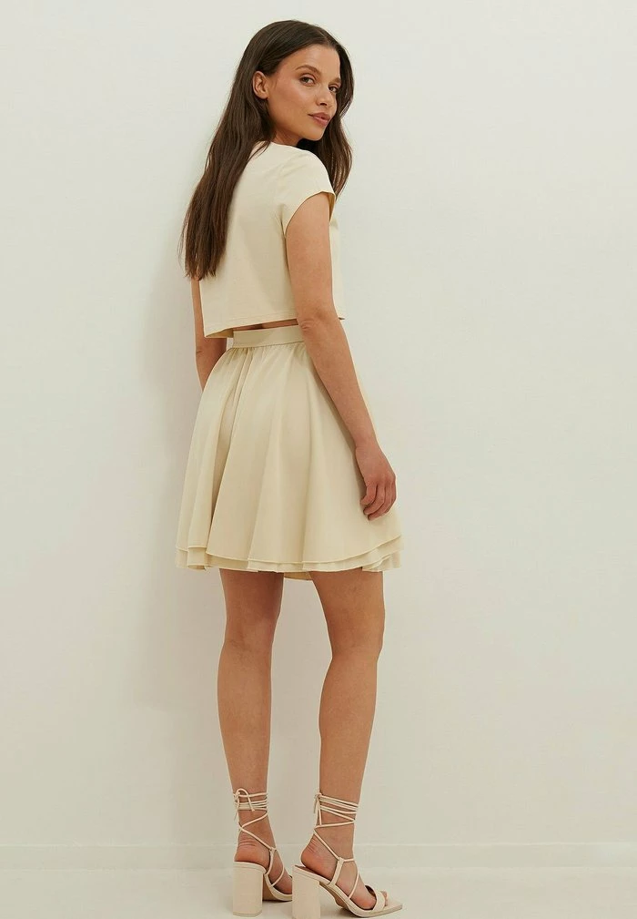 NA-KD Jupe Trapèze - Beige 2 NA-KD Jupe Trapèze - Beige – Image 2