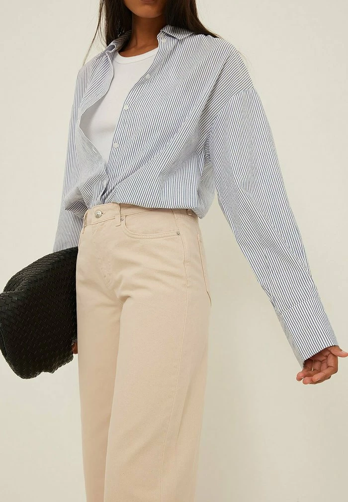 NA-KD MITTELHOHER - Jean Flare - Ecru 3 NA-KD MITTELHOHER - Jean Flare - Ecru – Image 3