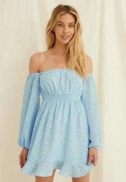 NA-KD Robe De Soirée - Dusty Blue Floral Print