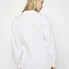 NA-KD OVERSIZED OVERLAP BLOUSE - Blouse - White -NA-KD Soldes Magasin fa38b2437ebd46c09e18a0c873a8e265