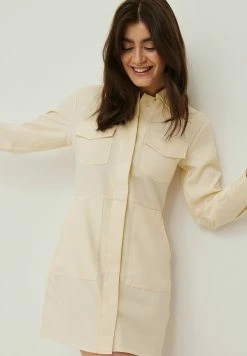 NA-KD Robe Chemise - Beige